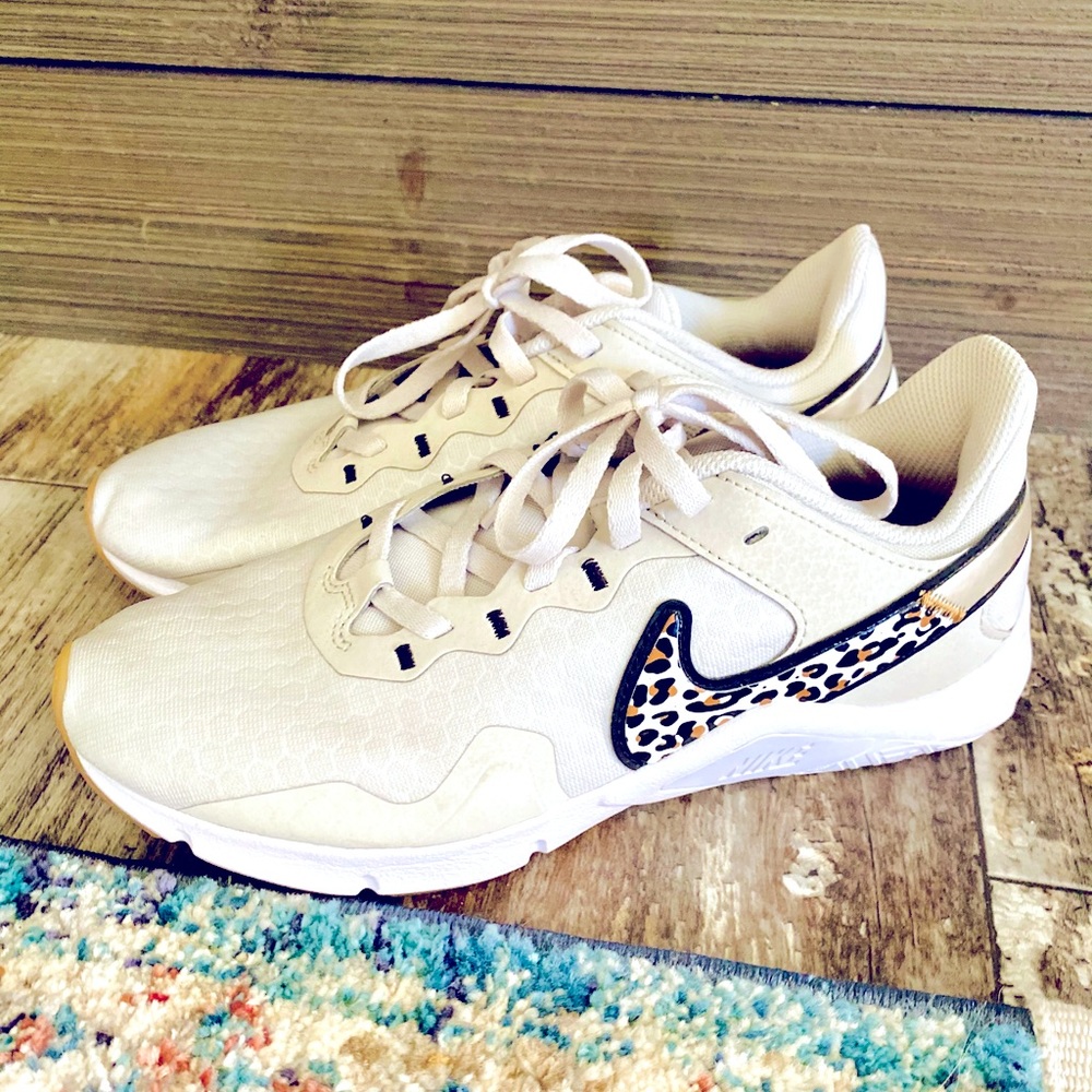 Nike Leopard Shoes size 7.5
